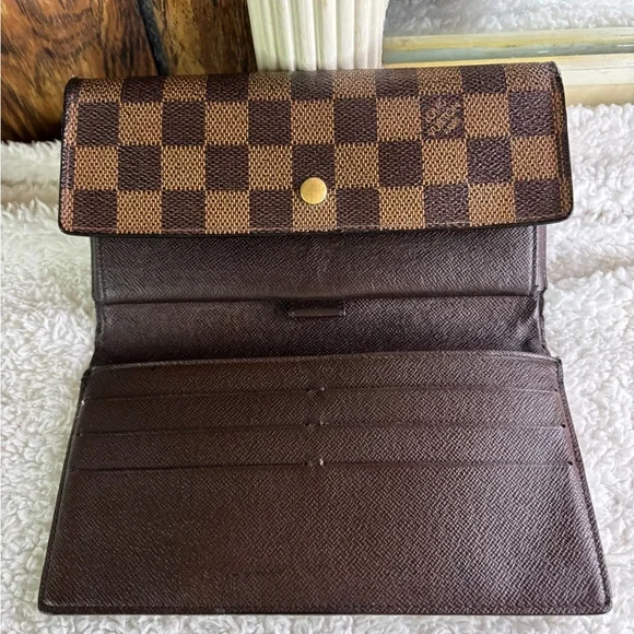 Louis Vuitton International Long Damier Bifold Check Book Wallet - Picture 10 of 11